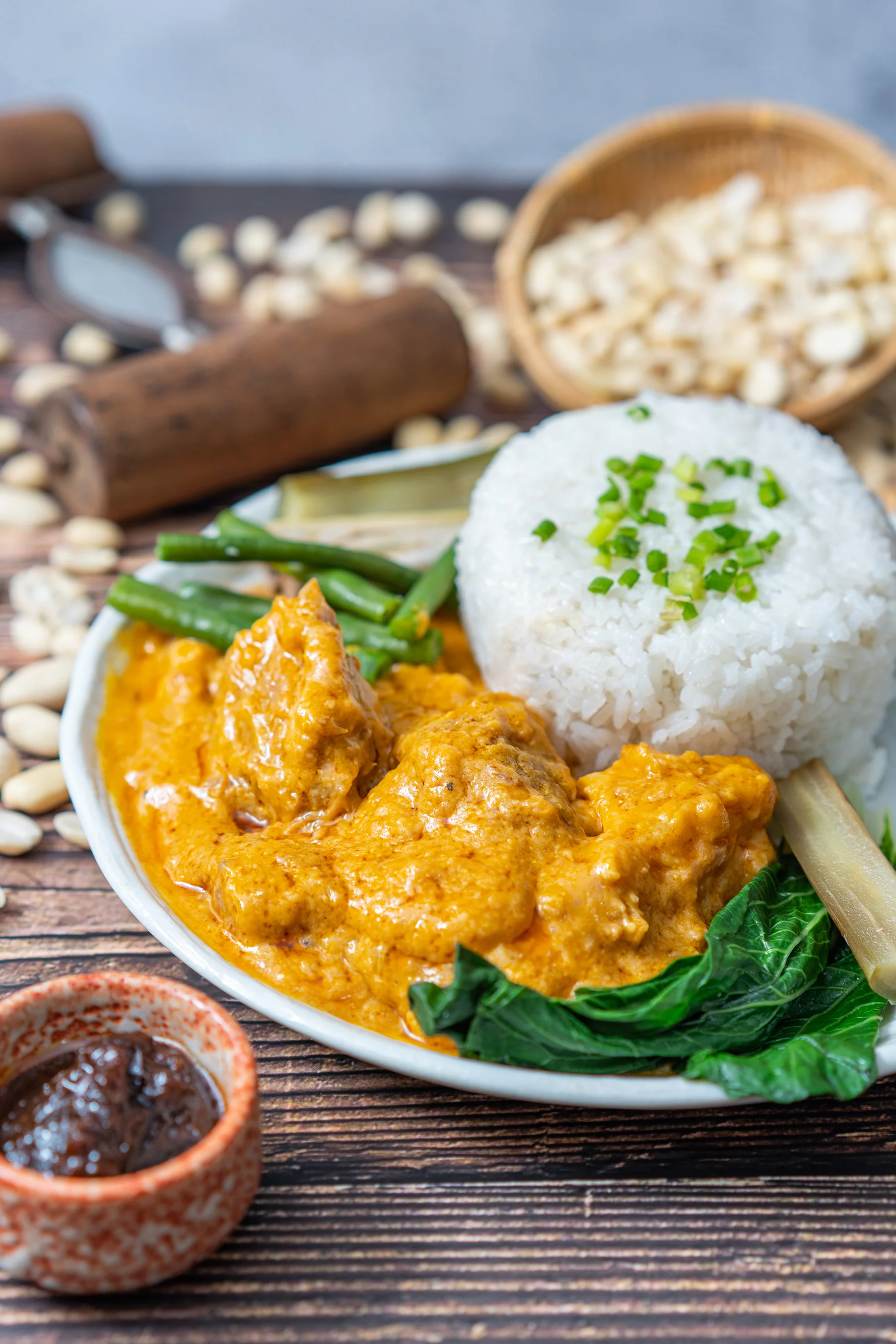 Beef Kare-Kare (Solo Meal) - Image 3